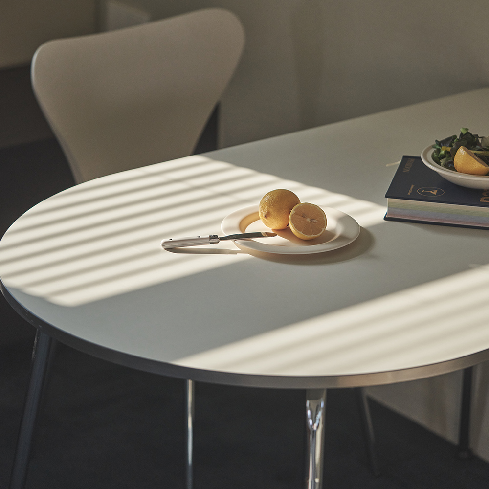포더홈 어라운드 반타원 식탁 테이블 3size (화이트 / 크롬)